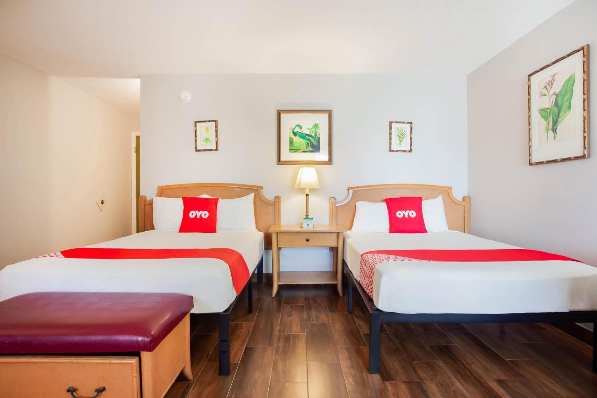 Oyo Waterfront Hotel- Myers, Fl 2* Cape Coral